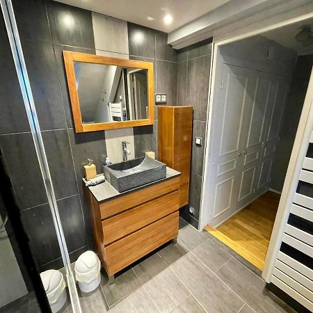 Sous Les Clochers De Rouen - Spacieux Logement エクステリア 写真